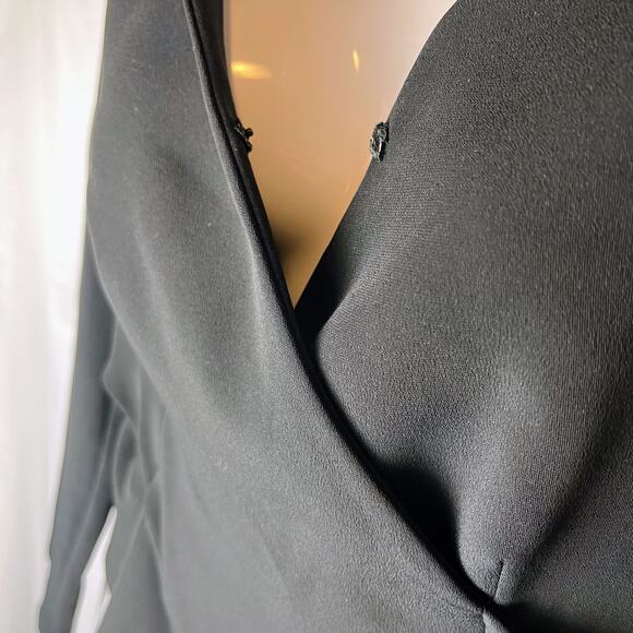 VTG 90s Giorgio Armani Le Collezioni Women’s Wrap Blouse Italy Silk Blend US 6 - Picture 4 of 6